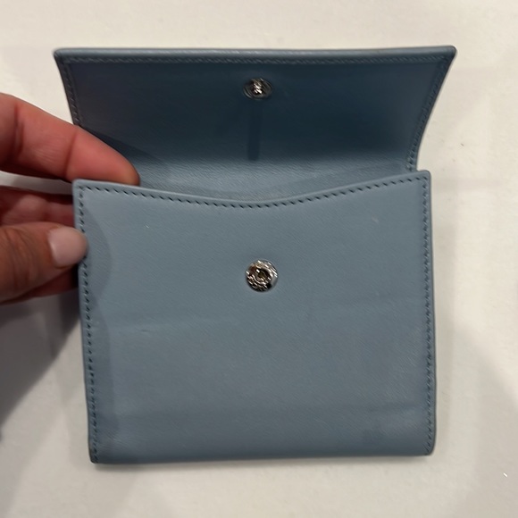 Authentic GUCCI. leather wallet Tiffany blue - Picture 4 of 5